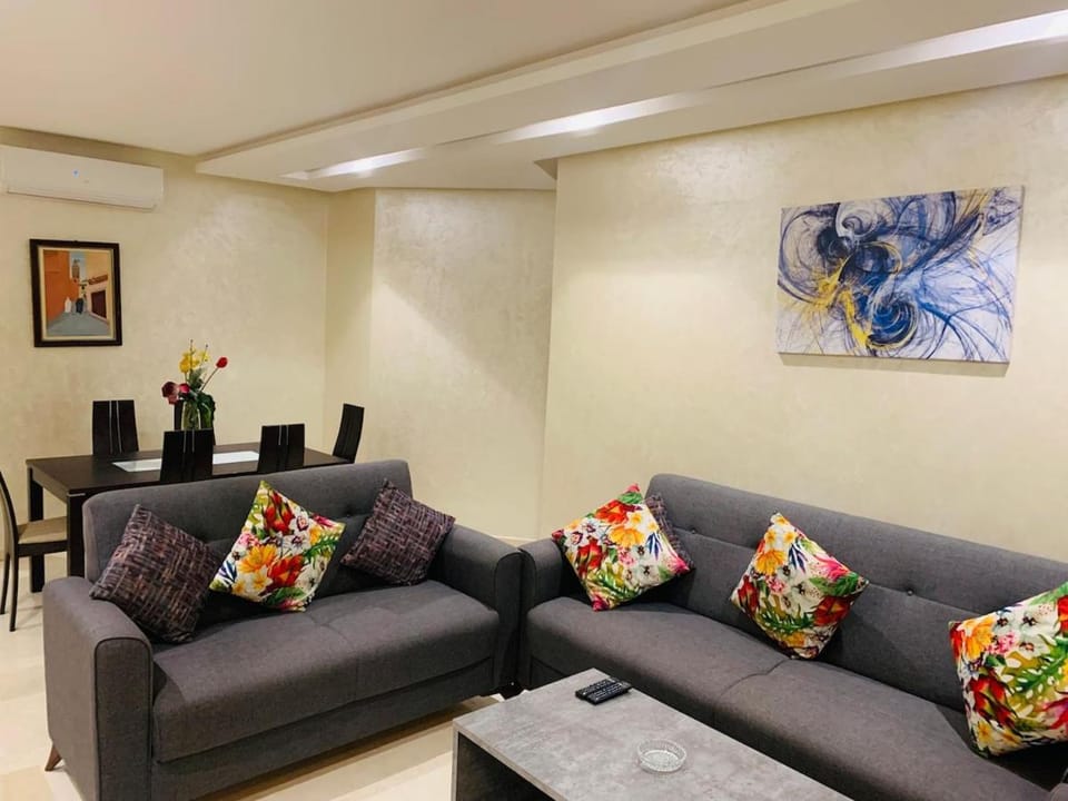 Appartement Prestigia Saphir Vue Piscine 3 Chambres Apartment in Marrakesh