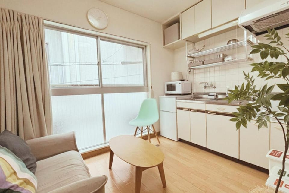 Kitchen or kitchenette, Living room, Dining area, stove