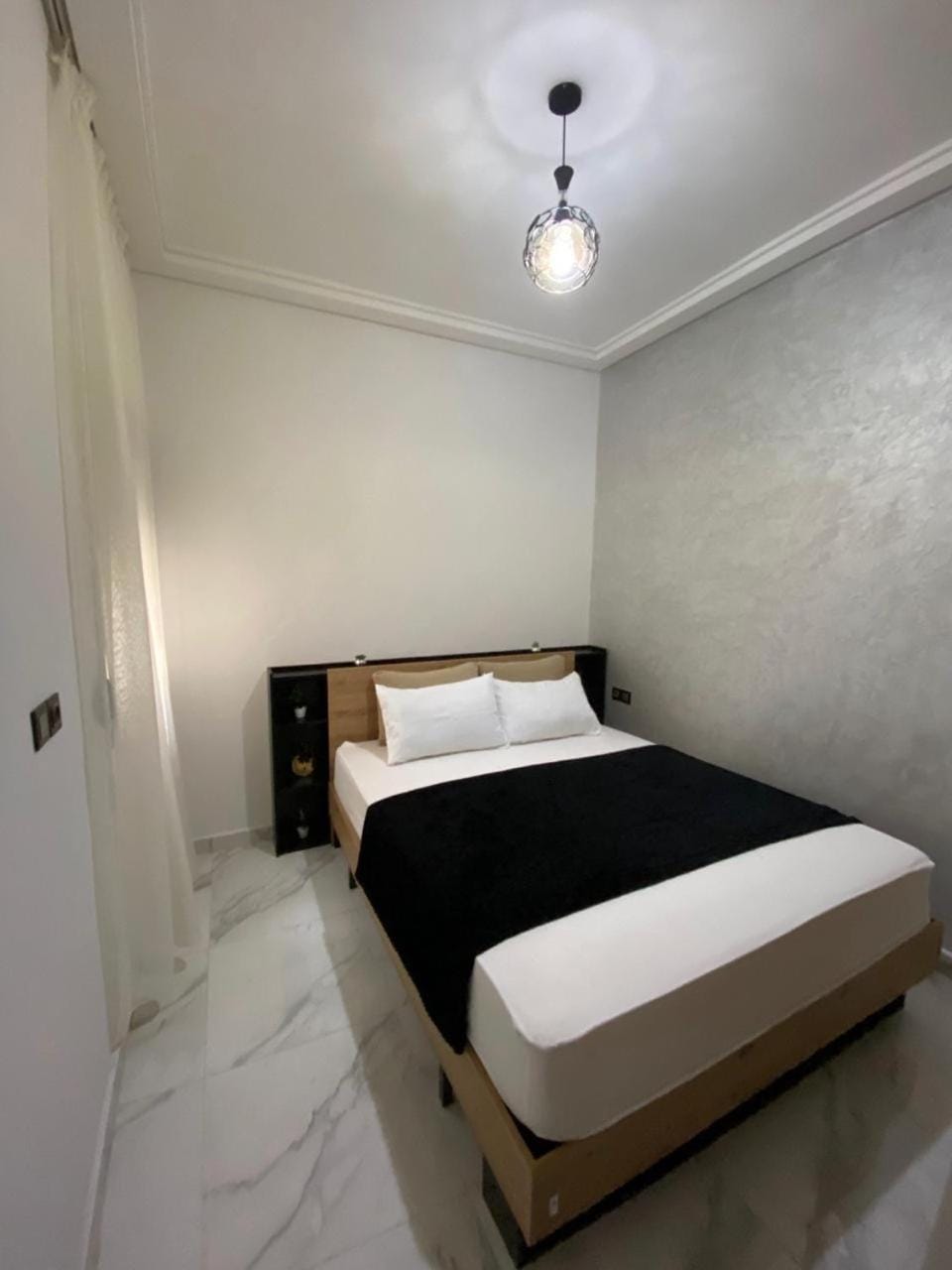 Appartement lux résidence fermée sécurisé parking gratuit Apartment in Fes