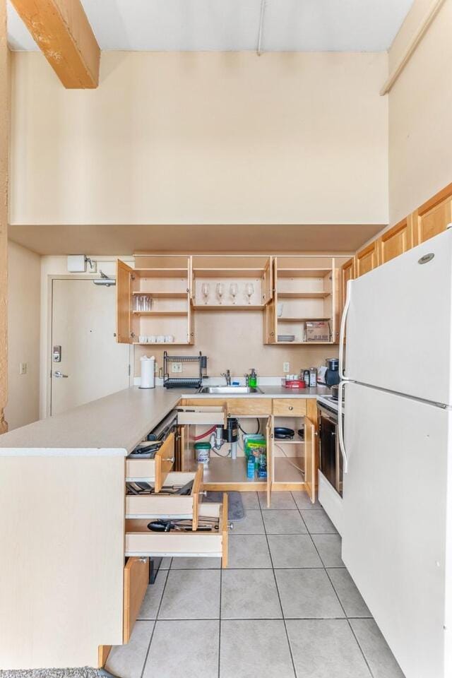 Downtown Gym Sauna Parking Pet Friendly Apartment in Cleveland Heights