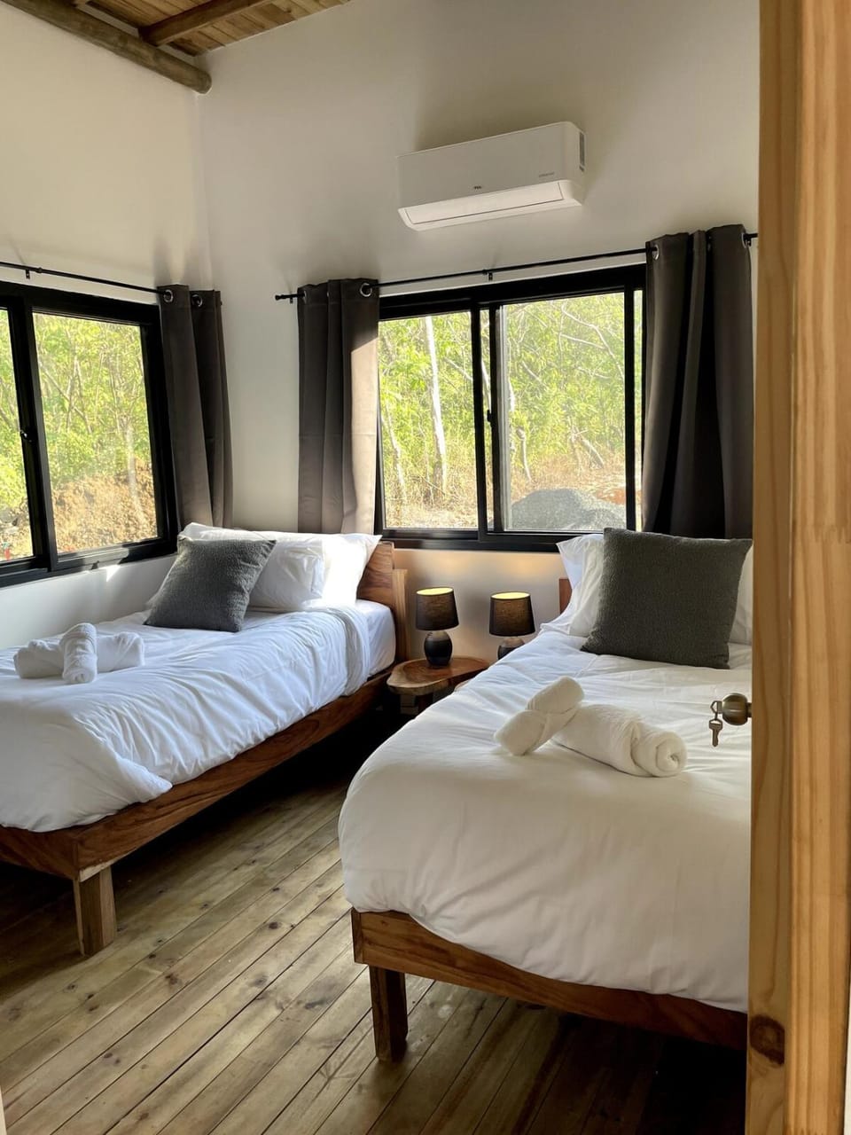Luxury Cabin Playa Venao - Hidden Getaway Cabin in Los Santos Province, Panama