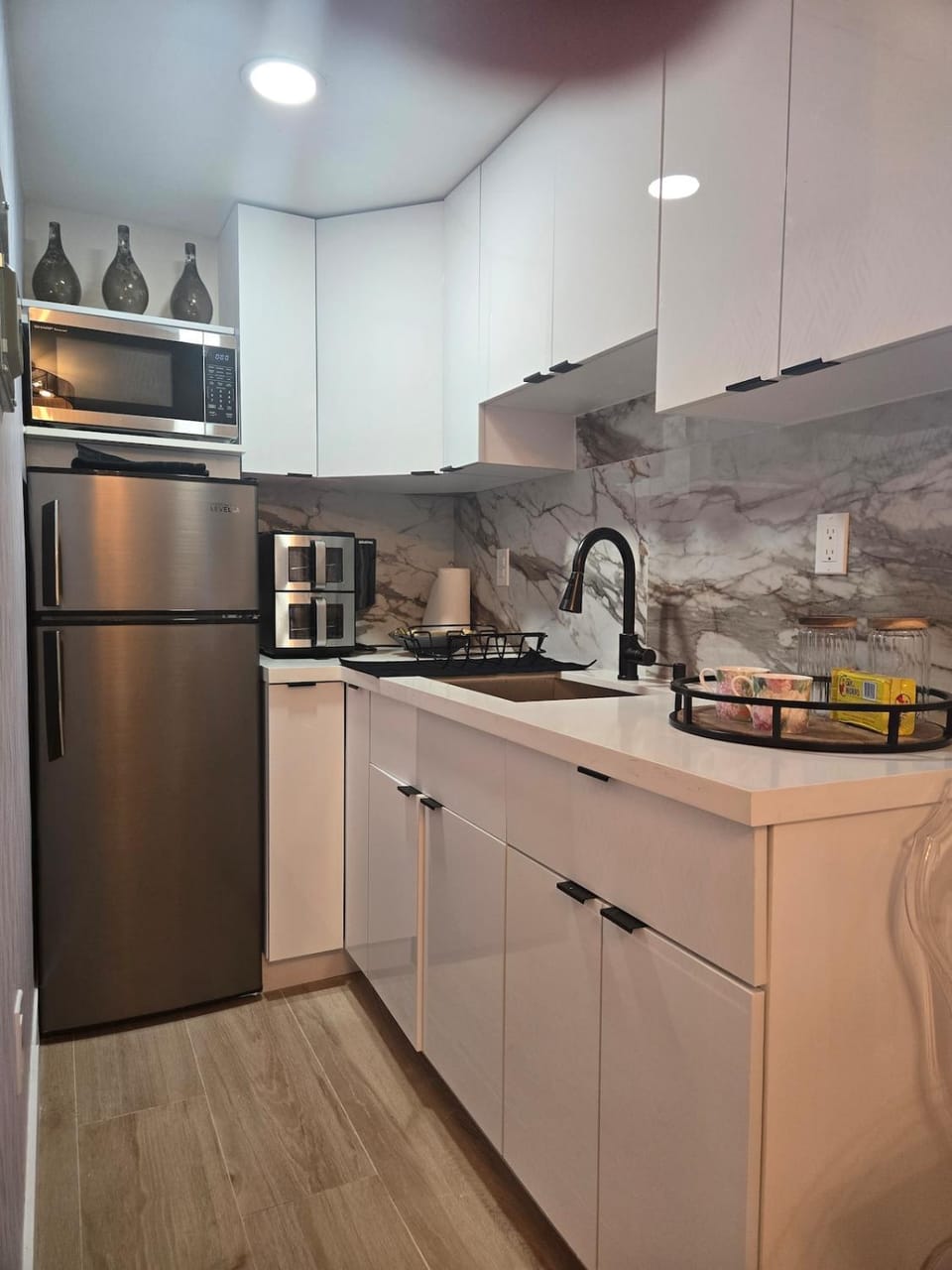 Coffee/tea facilities, Kitchen or kitchenette