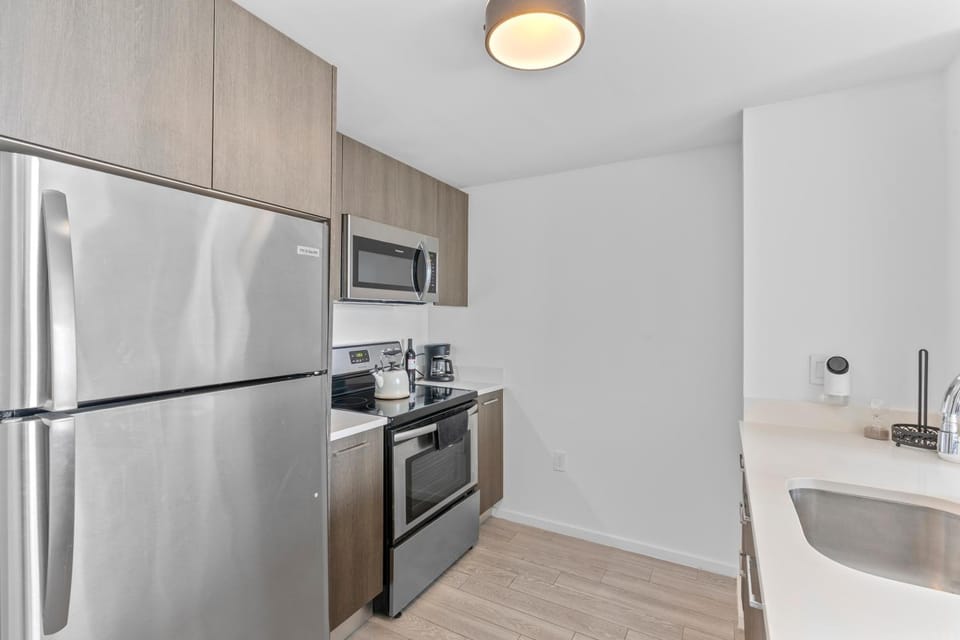 Downtown Miami Luxury Two Bed Two Bath Apartment in Miami