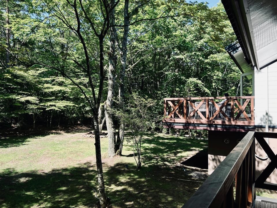Villa Lina - 北軽井沢で四季折々の自然を楽しむプライベート貸別荘 最大6名 Apartment in Nagano Prefecture