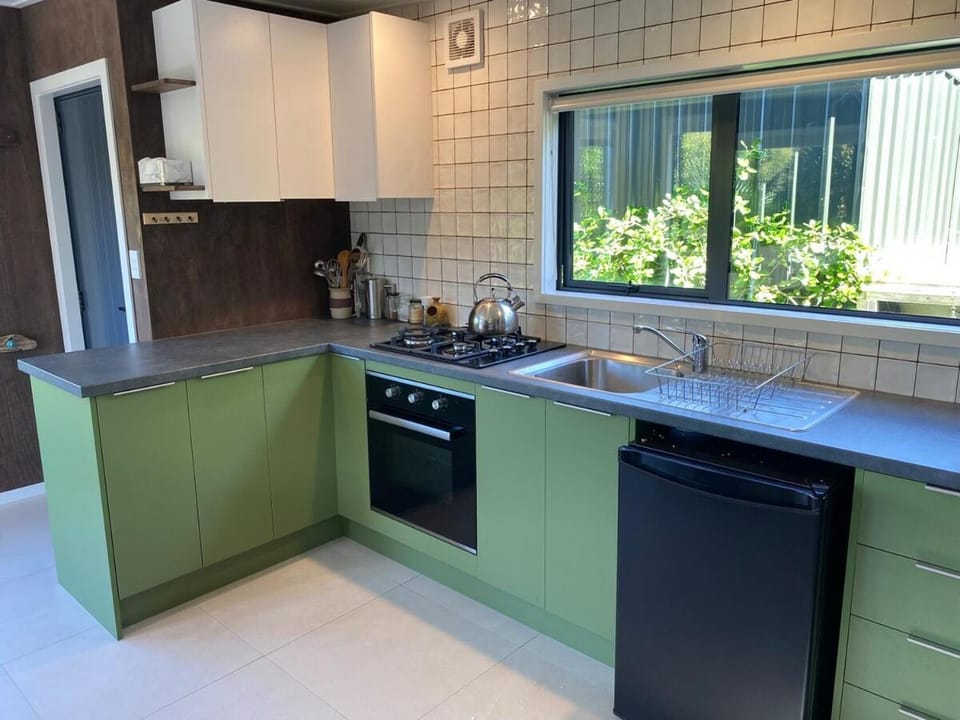 Nikau Studio Apartment in Raglan