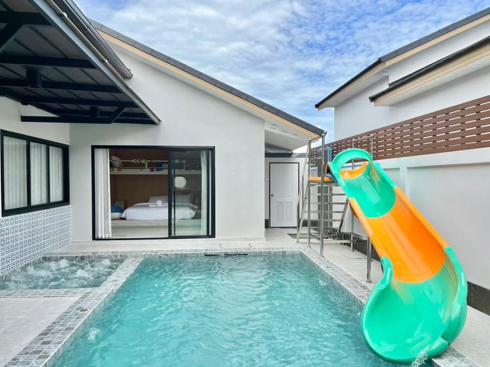 Sealivia pool villa near Aonang beach Villa in Krabi Changwat