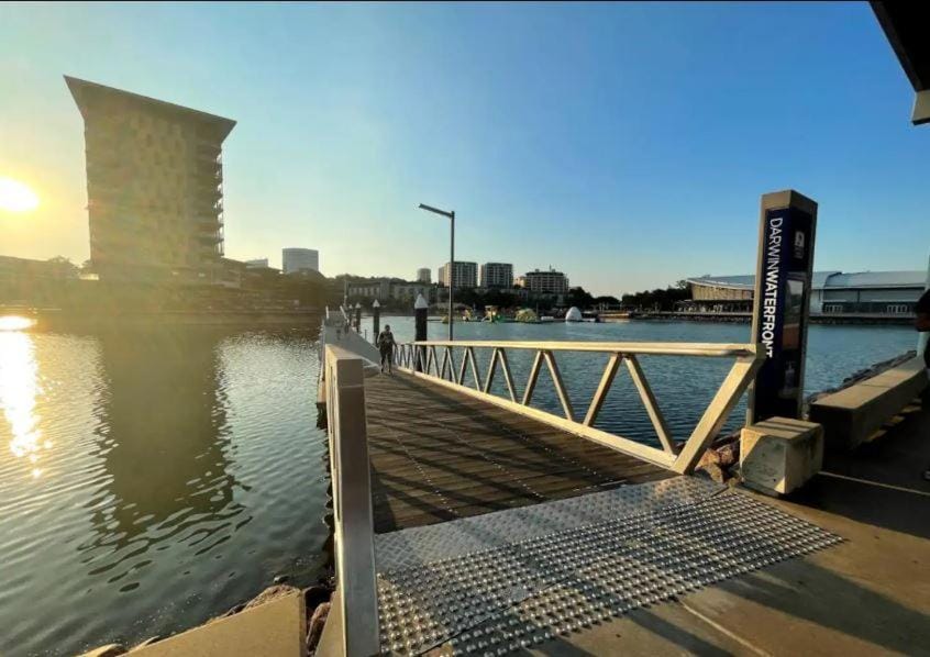 Zen Ocean Crest 3BR Pool - Gym - Balcony - BBQ Apartment in Darwin