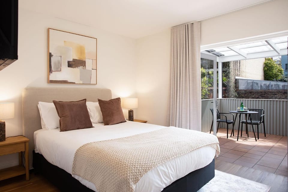 The Crown, One Surry Hills Apartment in Surry Hills