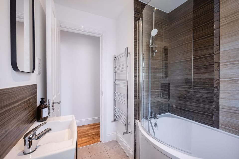 Shower, Bathroom, Bath