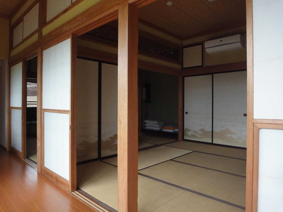 View (from property/room), Photo of the whole room