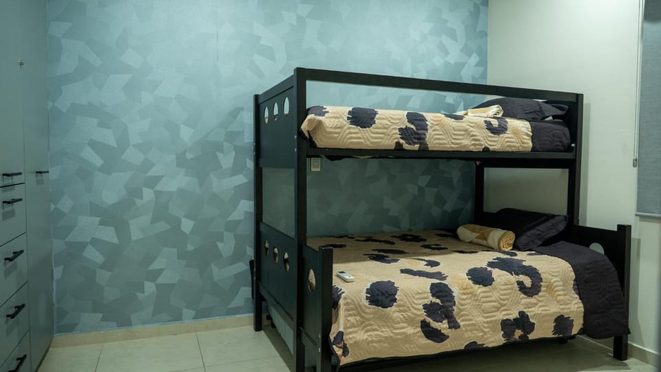 bunk bed