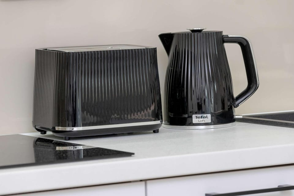 Coffee/tea facilities, Kitchen or kitchenette
