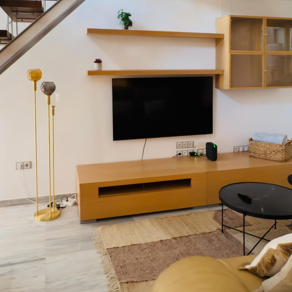 TV and multimedia, Living room