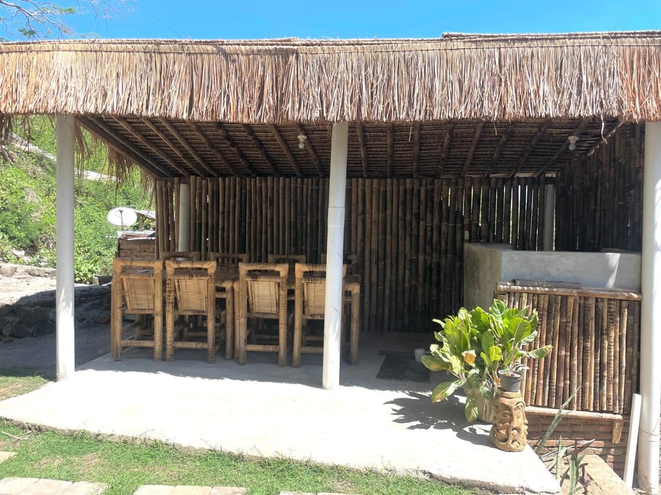 Garden, Dining area