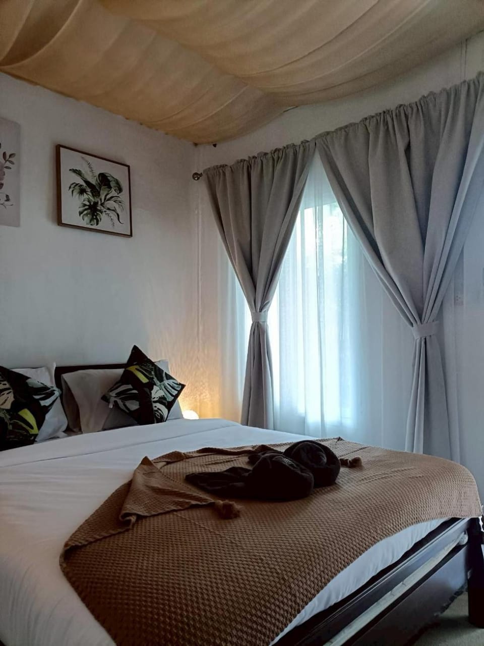 Starlight Bungalows - 3 Mins Walk To Beach House in Krabi Changwat