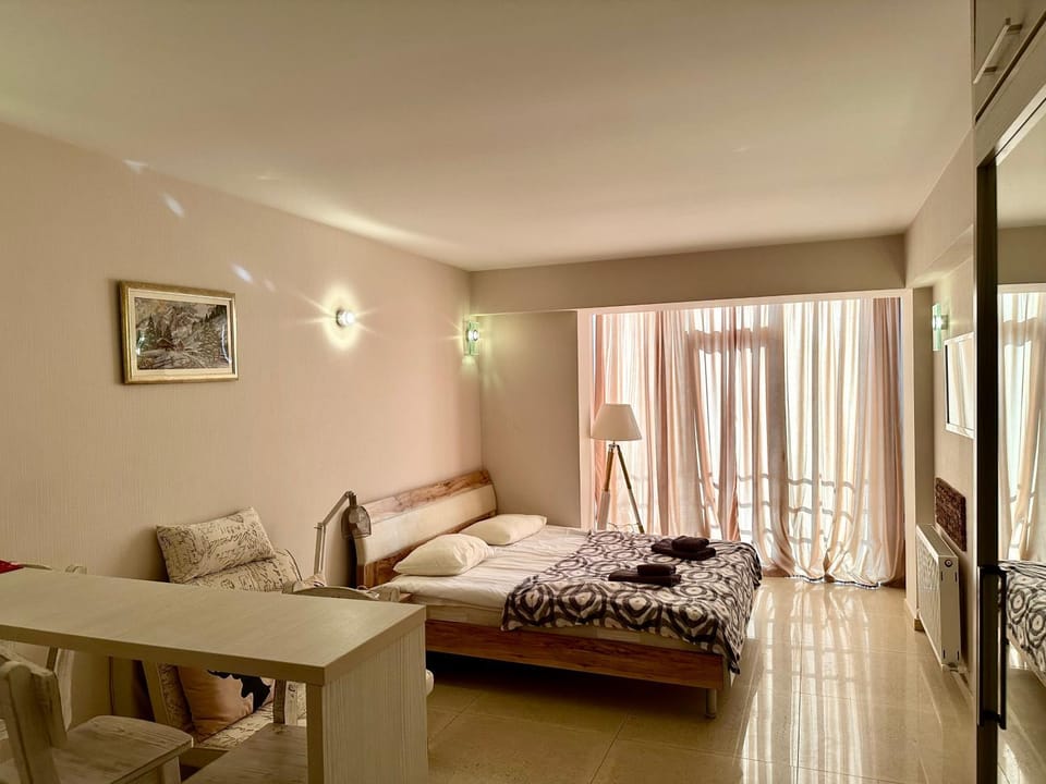 Bed, Photo of the whole room
