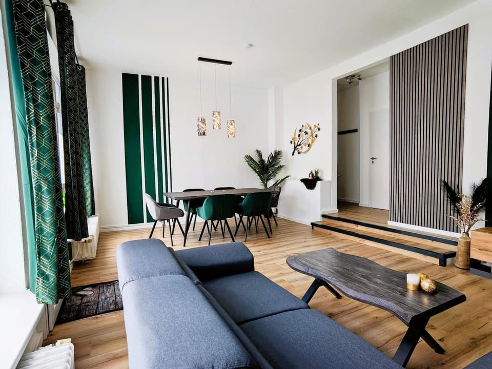 Living room, Seating area, Dining area