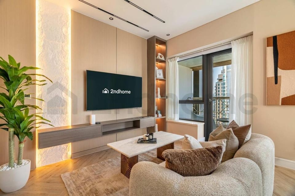 Burj Khalifa View - New Furnished Unit in Downtown Apartment in Dubai