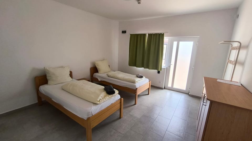 Halzóna Bed and Breakfast in Siófok