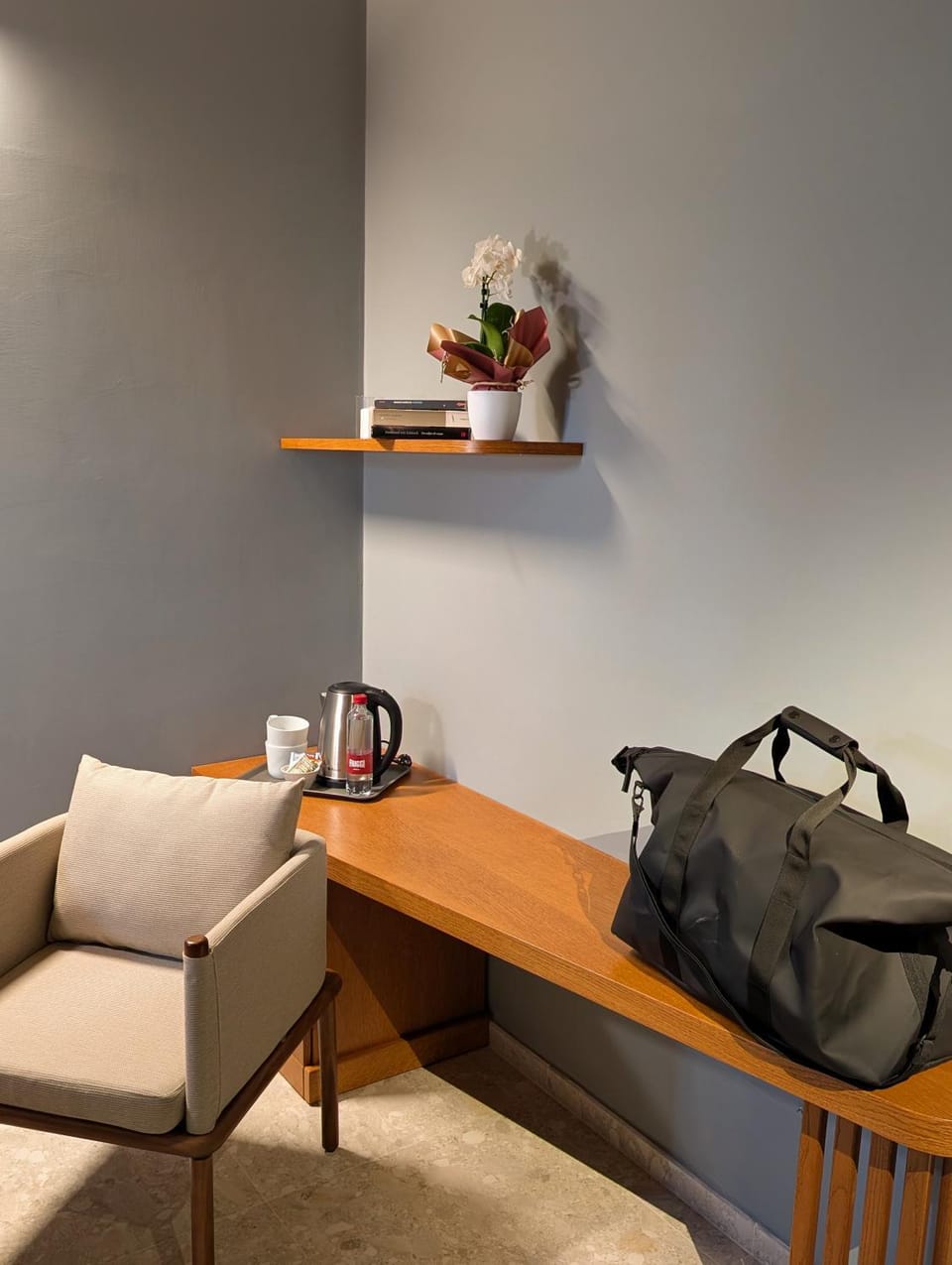 Coffee/tea facilities, Seating area