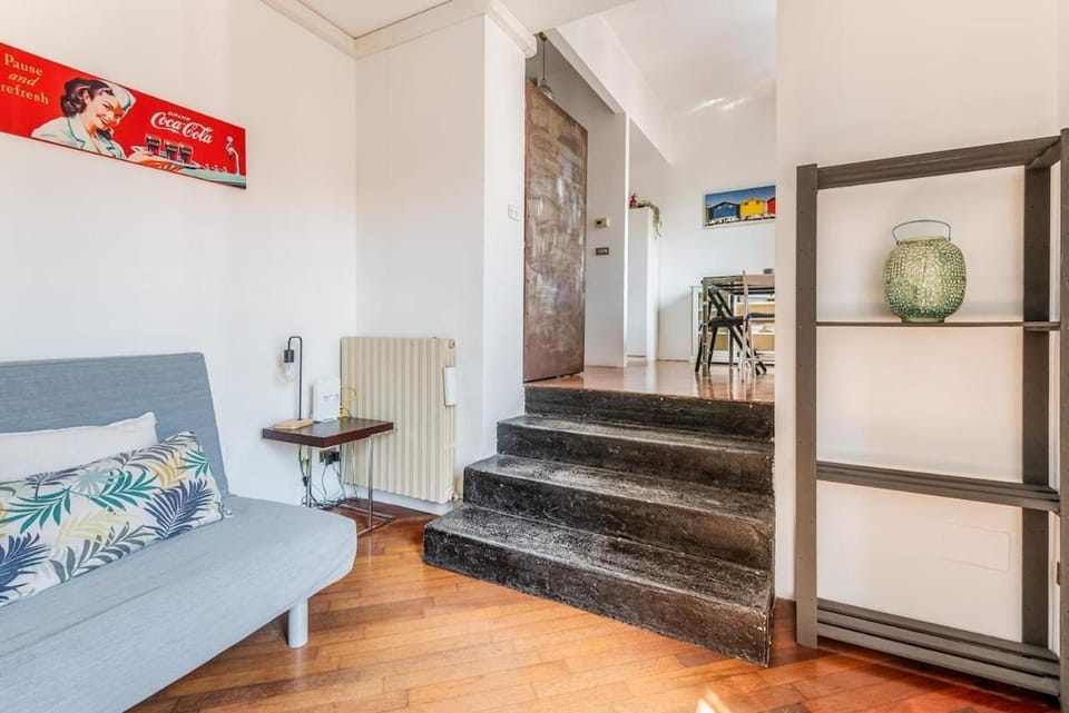 Navigli duomo design apartment -Tortona-Solari- M2 Apartment in Milan