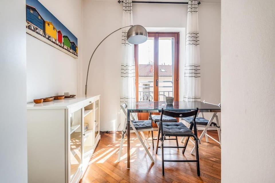 Navigli duomo design apartment -Tortona-Solari- M2 Apartment in Milan