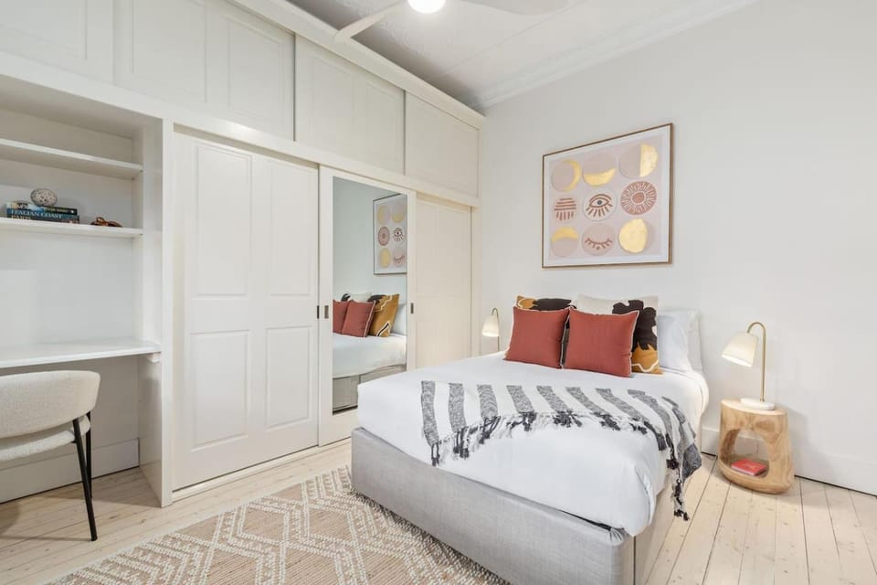 Bed, Bedroom, wardrobe