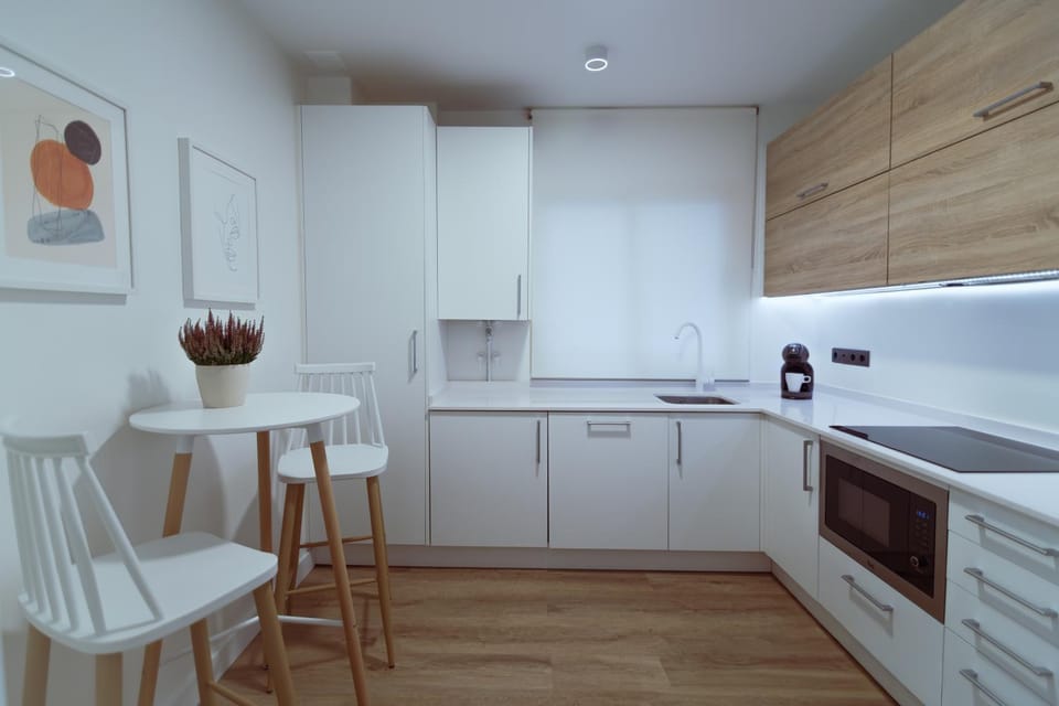 Kitchen or kitchenette