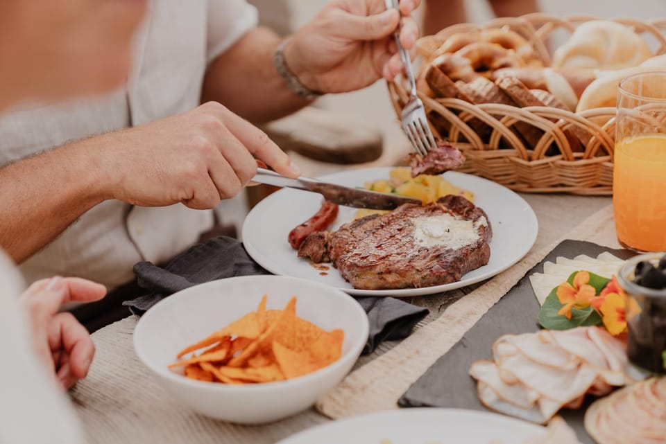 BBQ facilities, Food and drinks