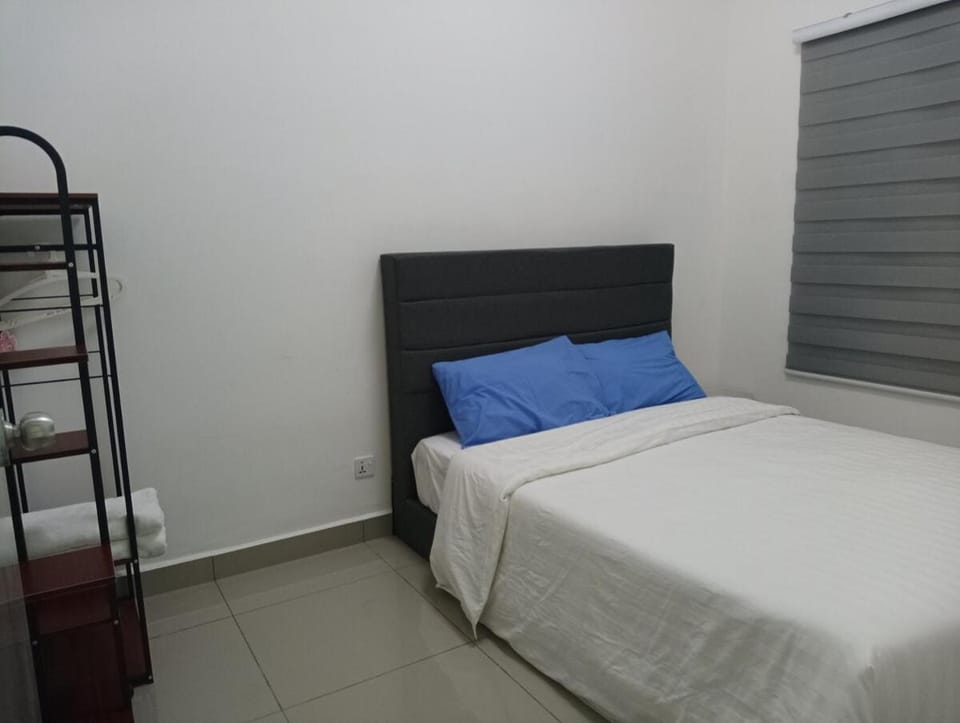 Amber Cove Two Bedroom Seaview & Encore Melaka Apartment in Malacca