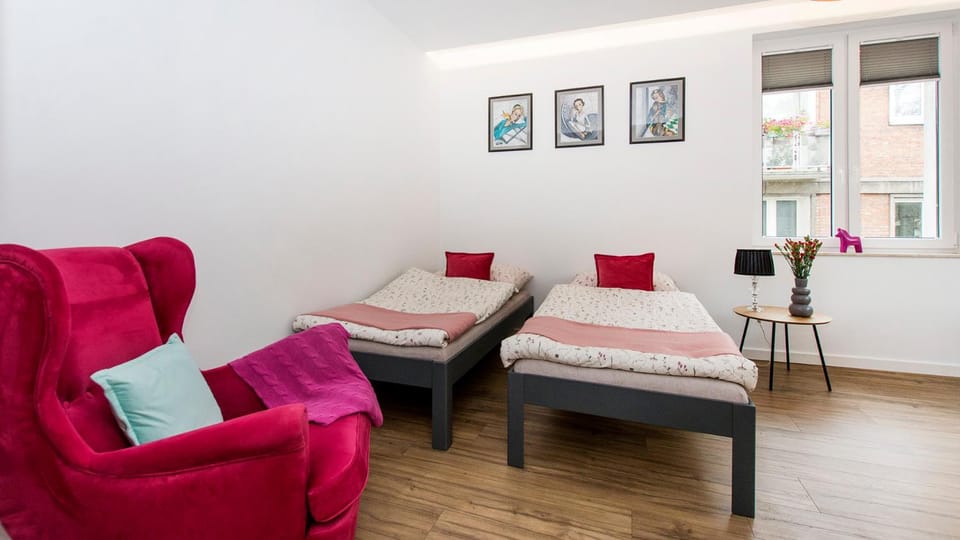 Seating area, Bedroom