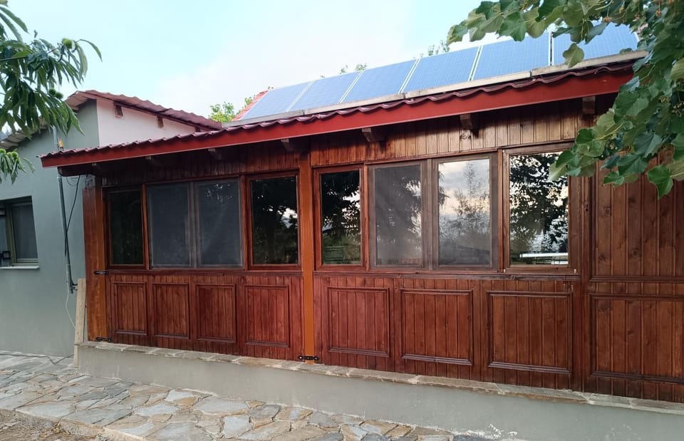 Μικρό κτημα Apartment in Peloponnese, Western Greece and the Ionian