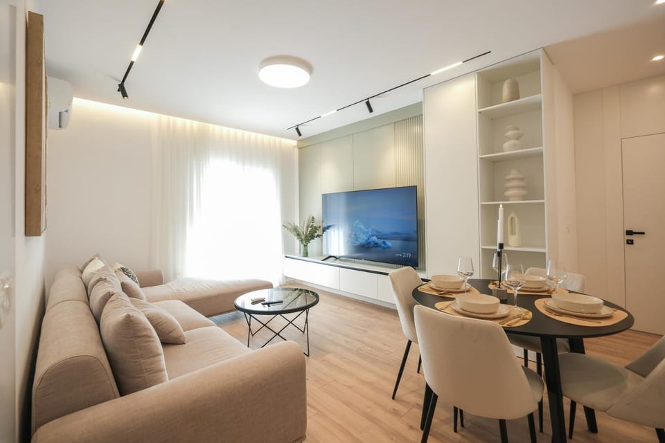 Matisse No25 Luxury 2 Bedrooms Apartment With Parking Apartment in Tirana