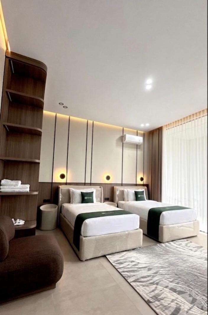 Divan Hills Villa in Cisarua