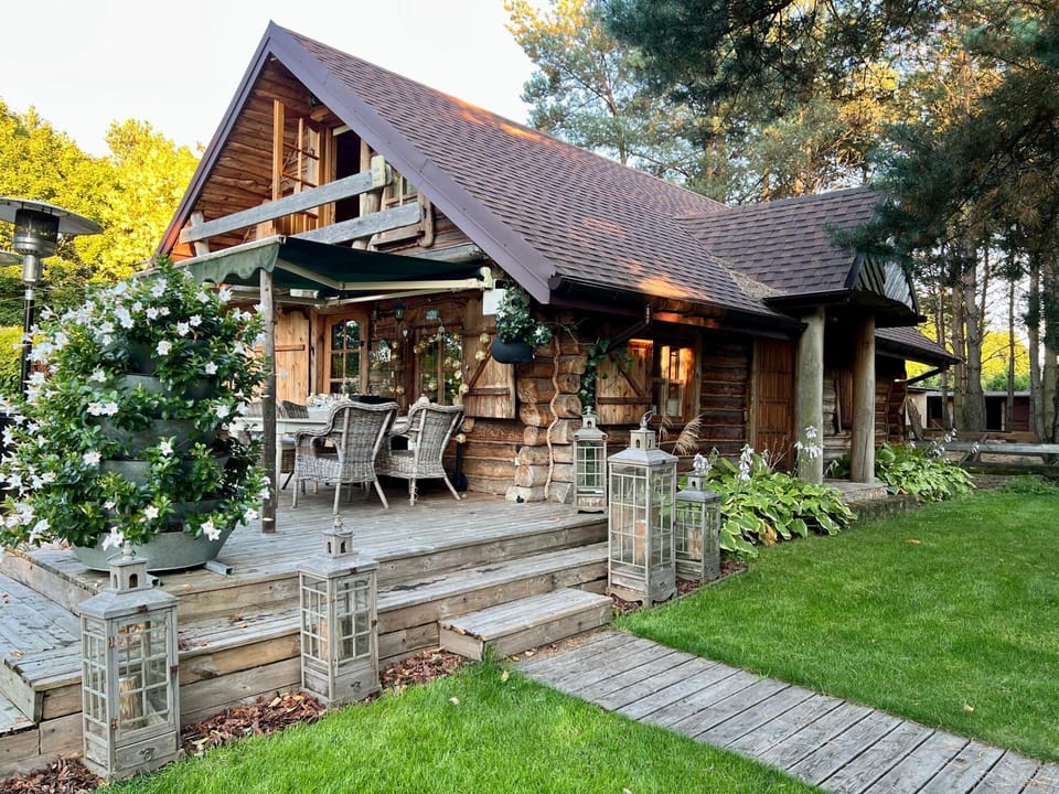 Property building, Balcony/Terrace