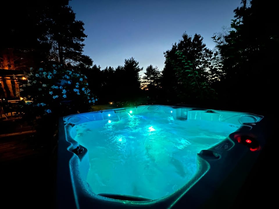 Hot Tub