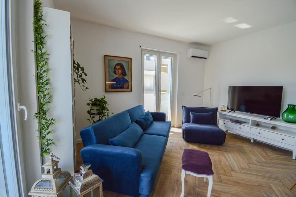60 passi dal mare-Charming CdO Apartment in Capo d'Orlando