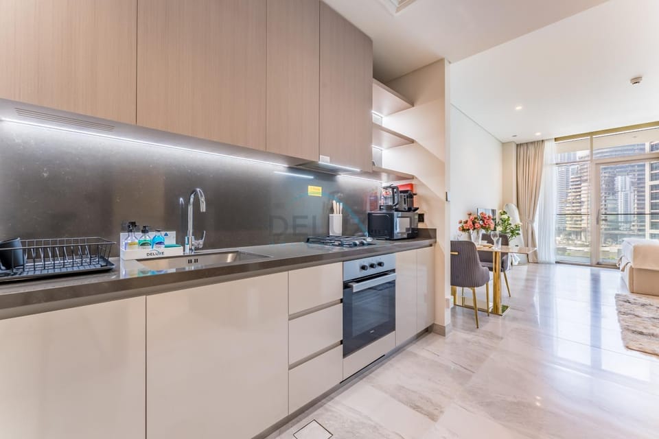 microwave, oven, stove, toaster, kitchen