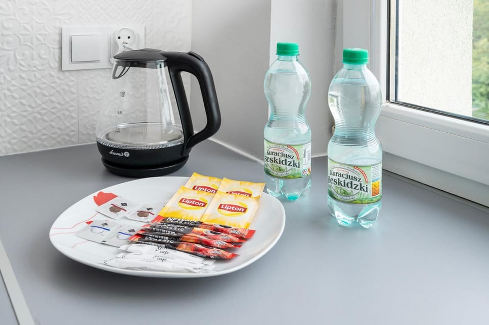Coffee/tea facilities, Kitchen or kitchenette, Food and drinks