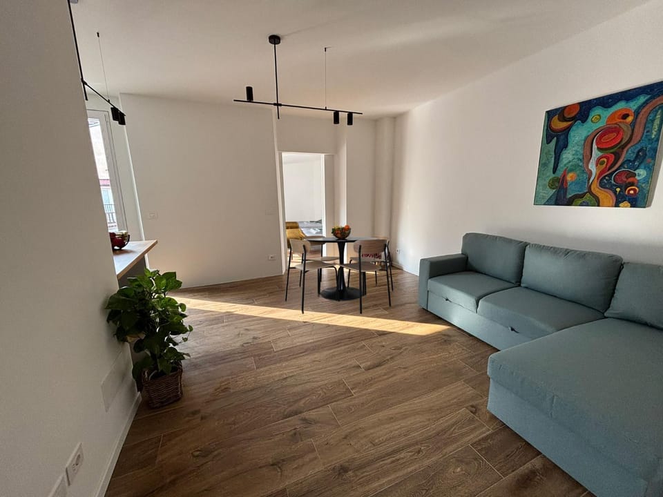Living room, Seating area, Dining area, heating, internet, air conditioner