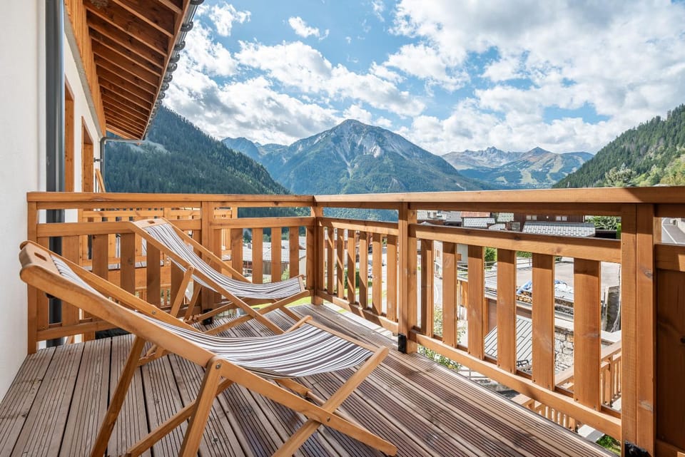 Natural landscape, View (from property/room), Balcony/Terrace, Mountain view