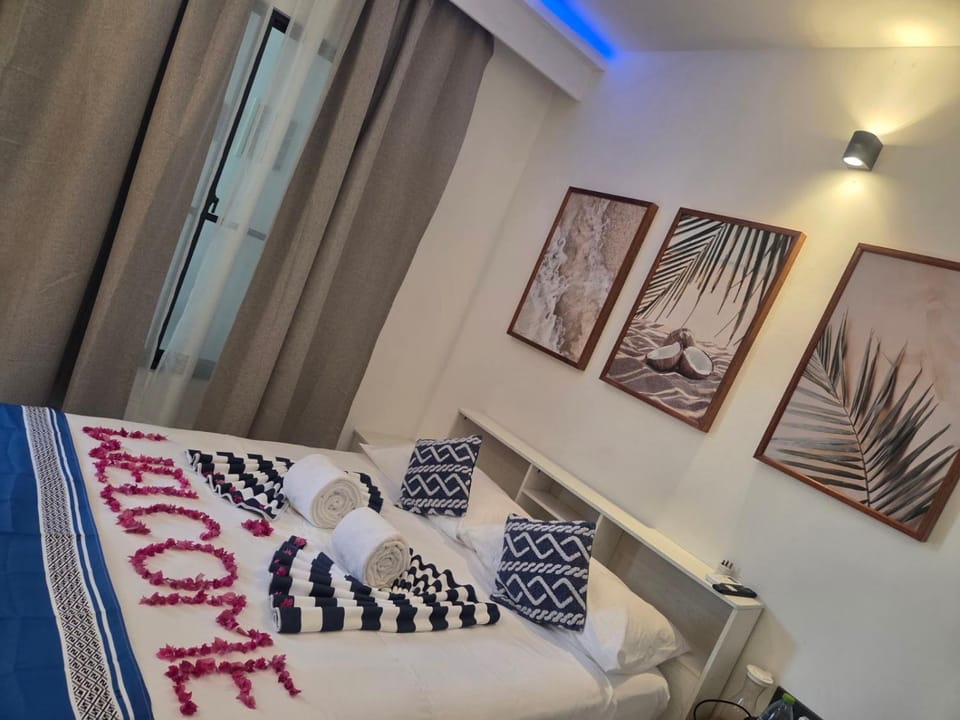 Ocean Sunset Bed and Breakfast in Maldives