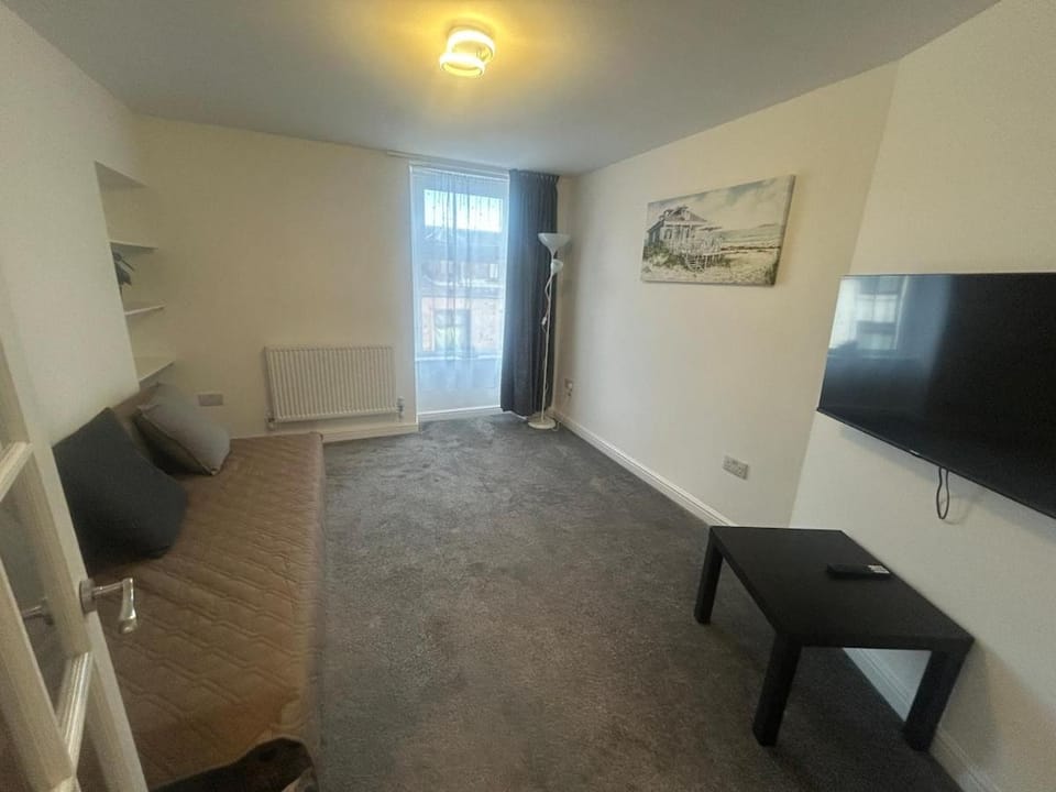 TV and multimedia, Seating area