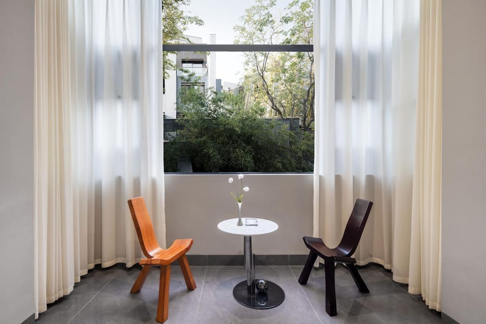 View (from property/room), Balcony/Terrace, Seating area