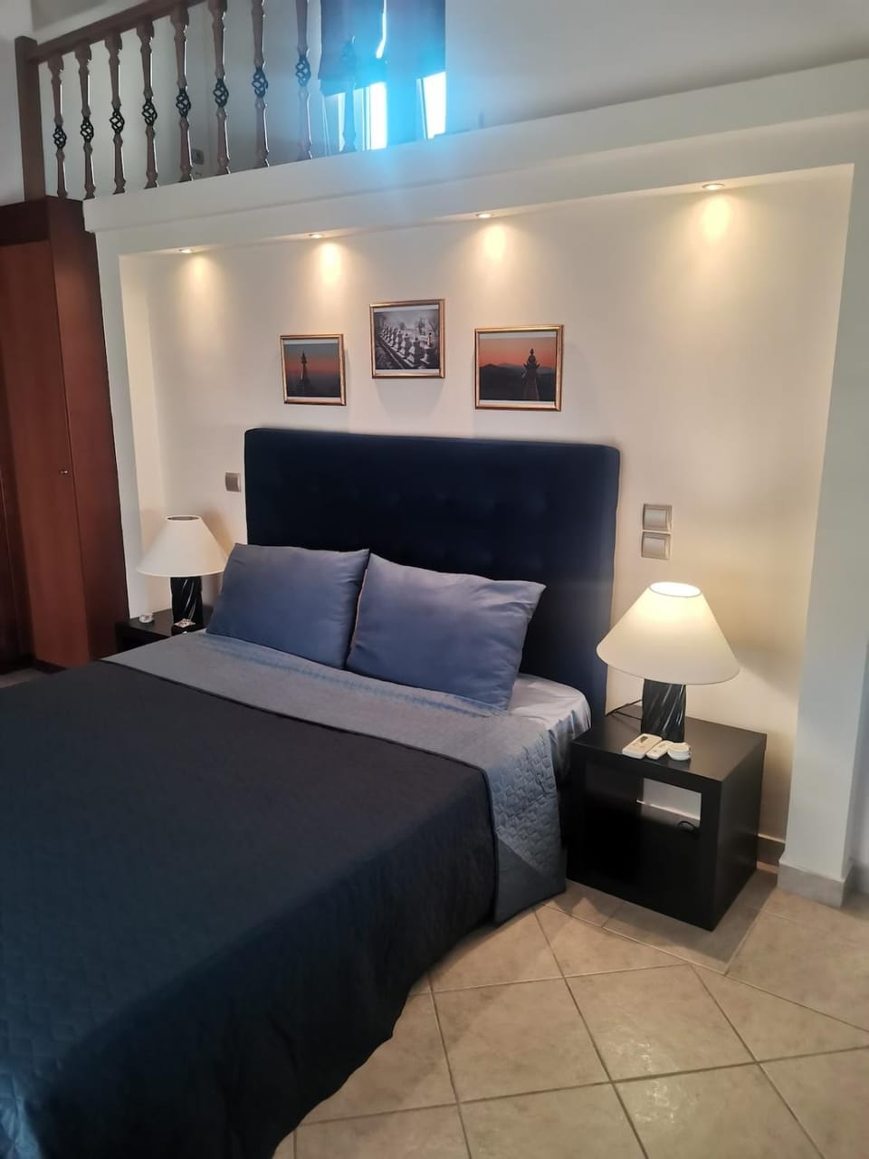 Luxurious maisonette 4 metro stops to Acropolis Apartment in Athens
