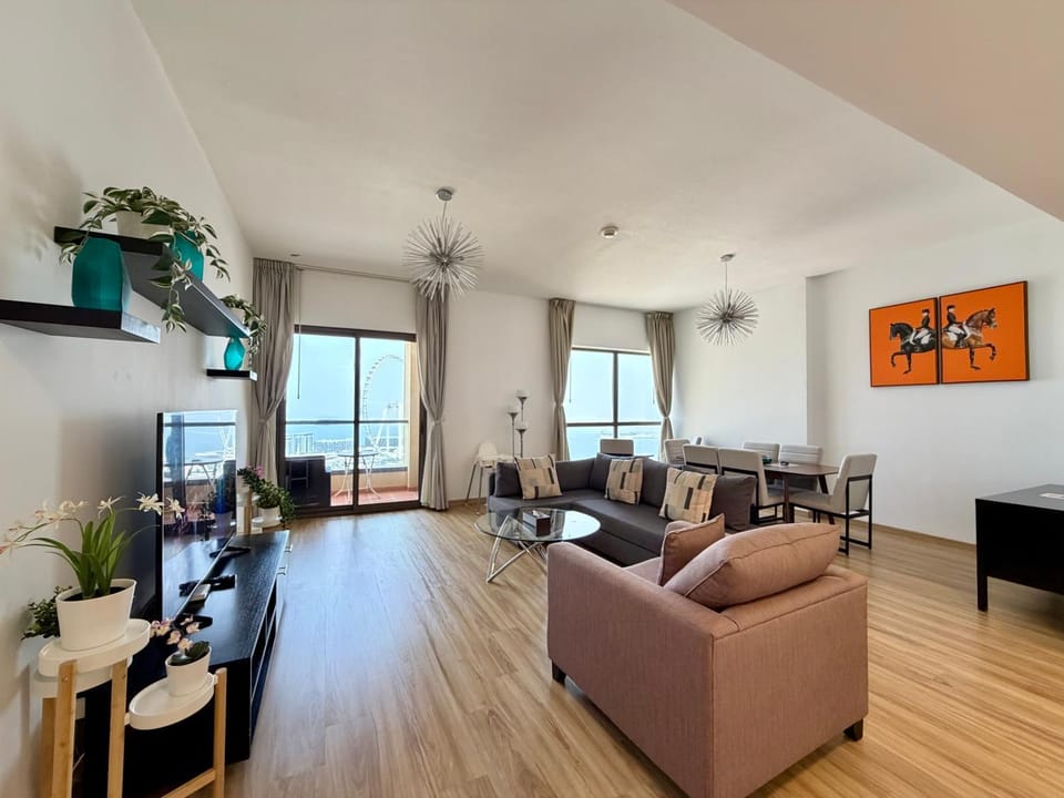 Luxurious 2BR with Panoramic Full Sea View on JBR Beach By Sunkised Holiday Homes Apartment in Dubai