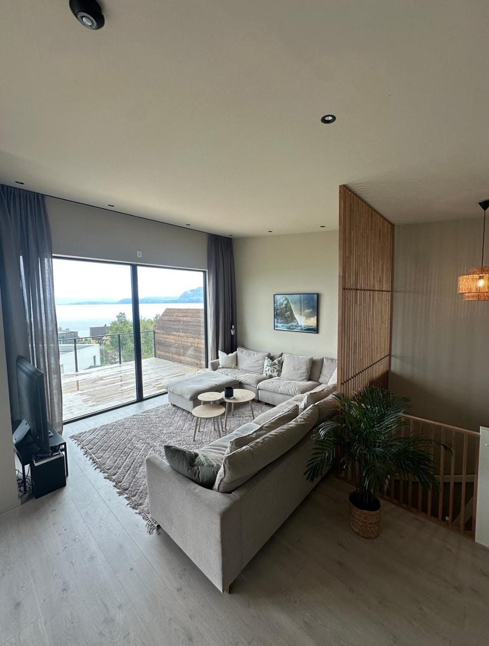 NEW! Exclusive home, 4 bedrooms, unbeatable view House in Nordland, Norway