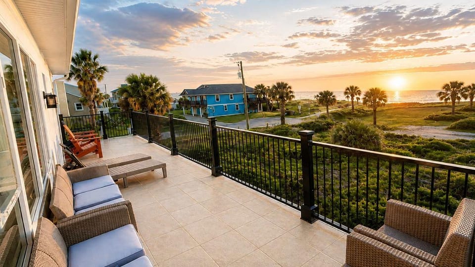 Luxurious Beachfront Home with Hot Tub Fenced Yard Bikes Fire Pit House in Palm Coast