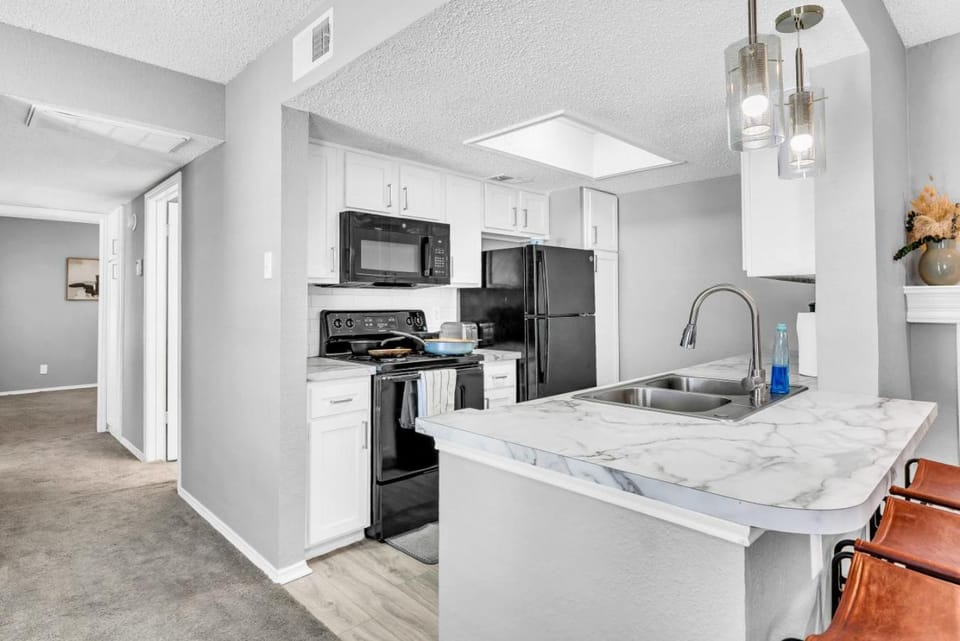 Cozy Brand New Studio 1 Bath, Gym 604 Apartment in Arlington