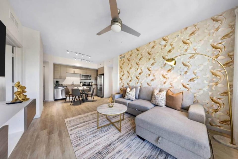 Aqua Luxe in DTWN 3 Min From Las Olas Apartment in Fort Lauderdale
